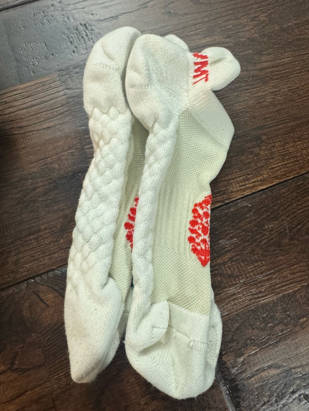 FP Movement Butti Low-Cut Athletic No-Show Cream Buti Socks Bundle of 3 - Picture 3 of 12